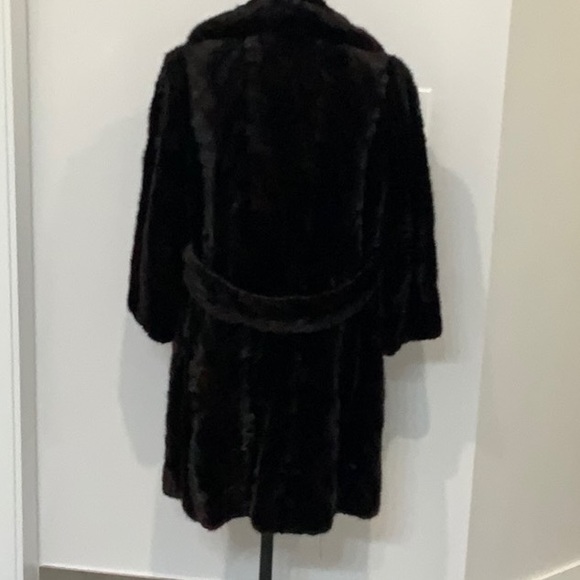 Mink coat red mink herring bone pattern - Picture 13 of 16